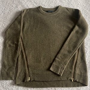 JCrew Dark Green 100% Wool Sweater Fits like XS